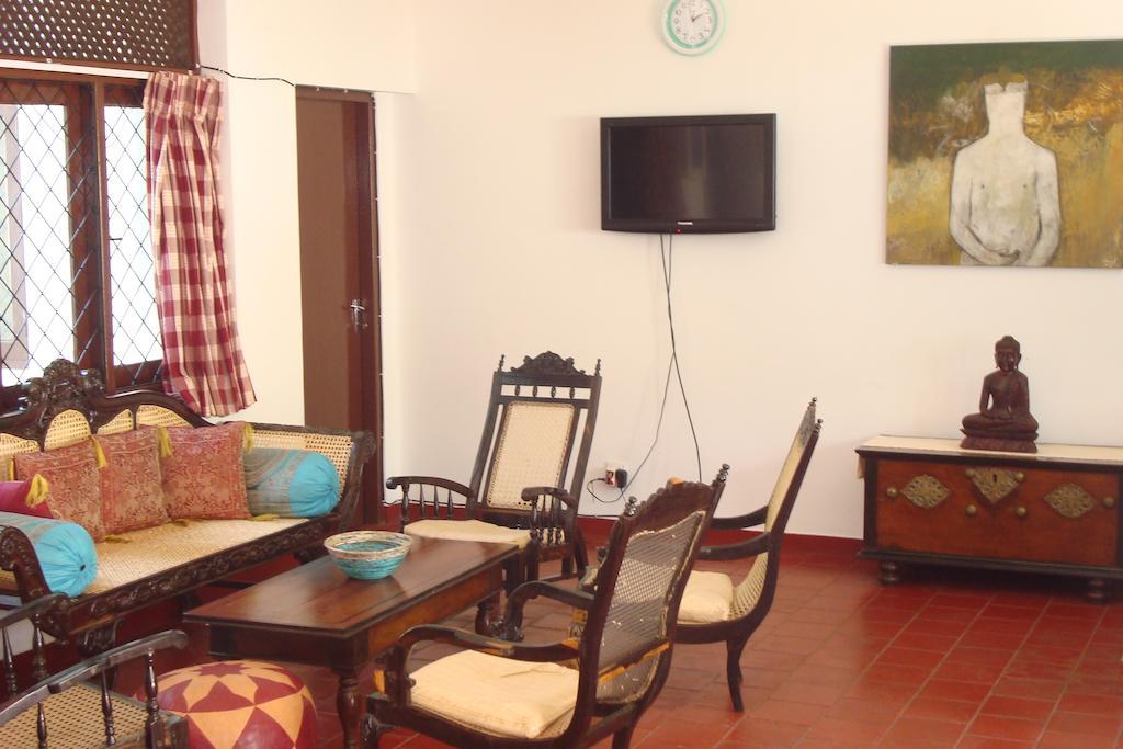 Blue Seas Guest House Dehiwala-Mount Lavinia Εξωτερικό φωτογραφία